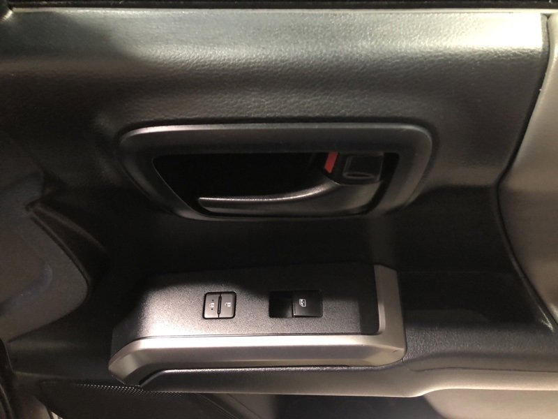Used 2019 Toyota Tacoma SR5 image 14