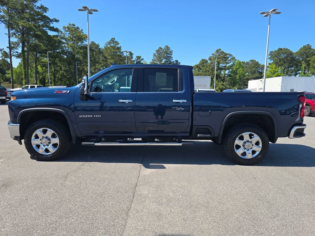 Certified 2022 Chevrolet Silverado 2500 LTZ w/ LTZ Plus Package AWD/4WD image 2