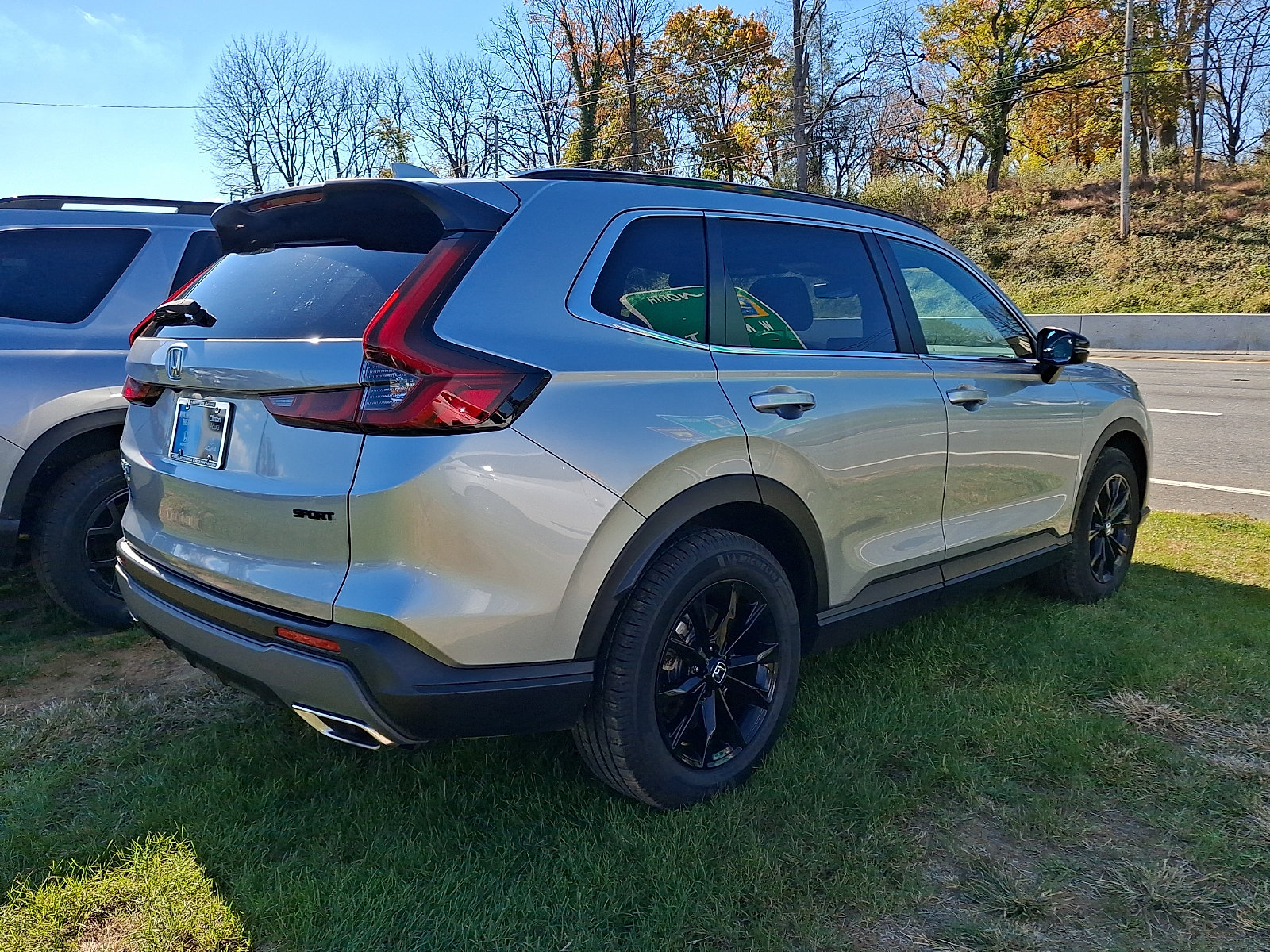 Used 2025 Honda CR-V Sport-L image 6