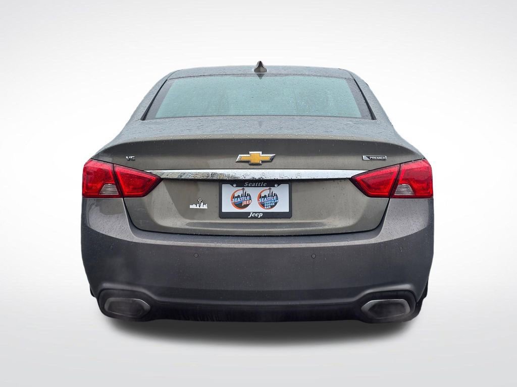 Used 2017 Chevrolet Impala Premier w/ Enhanced Convenience Package FWD image 4