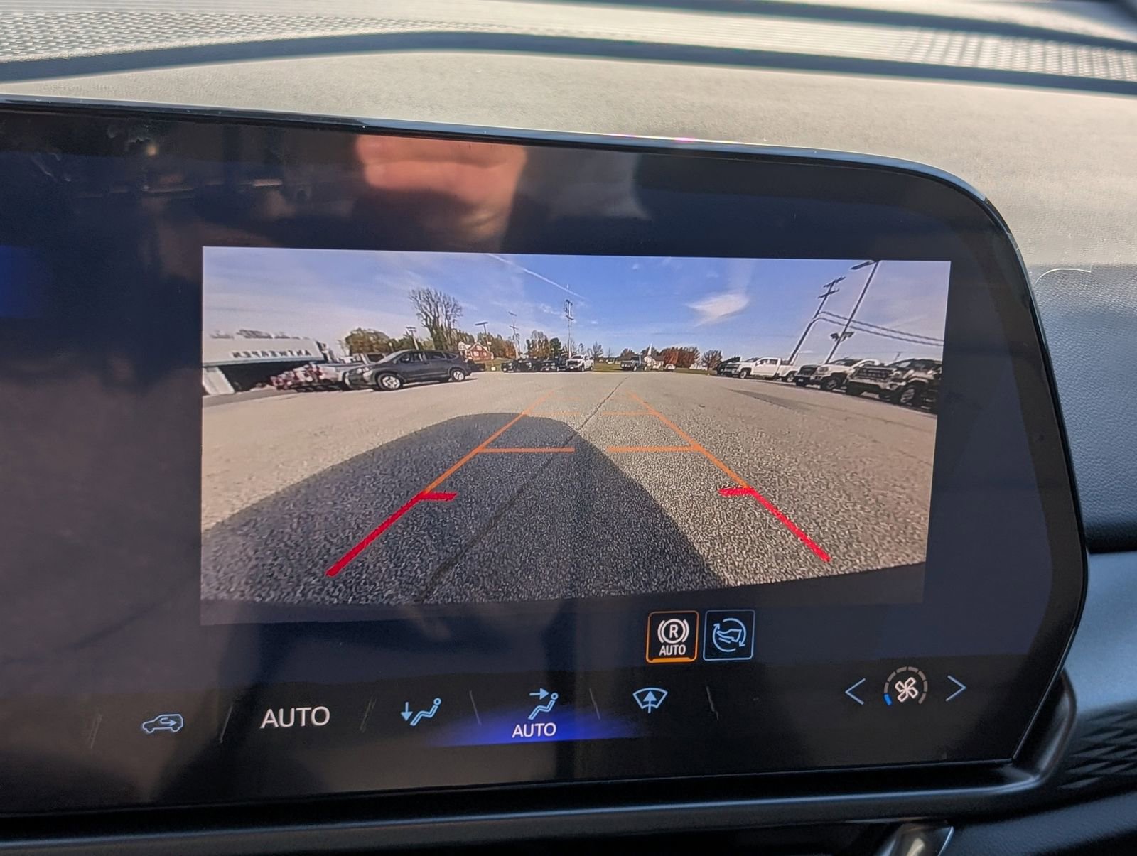 New 2026 Chevrolet Equinox EV LT image 22