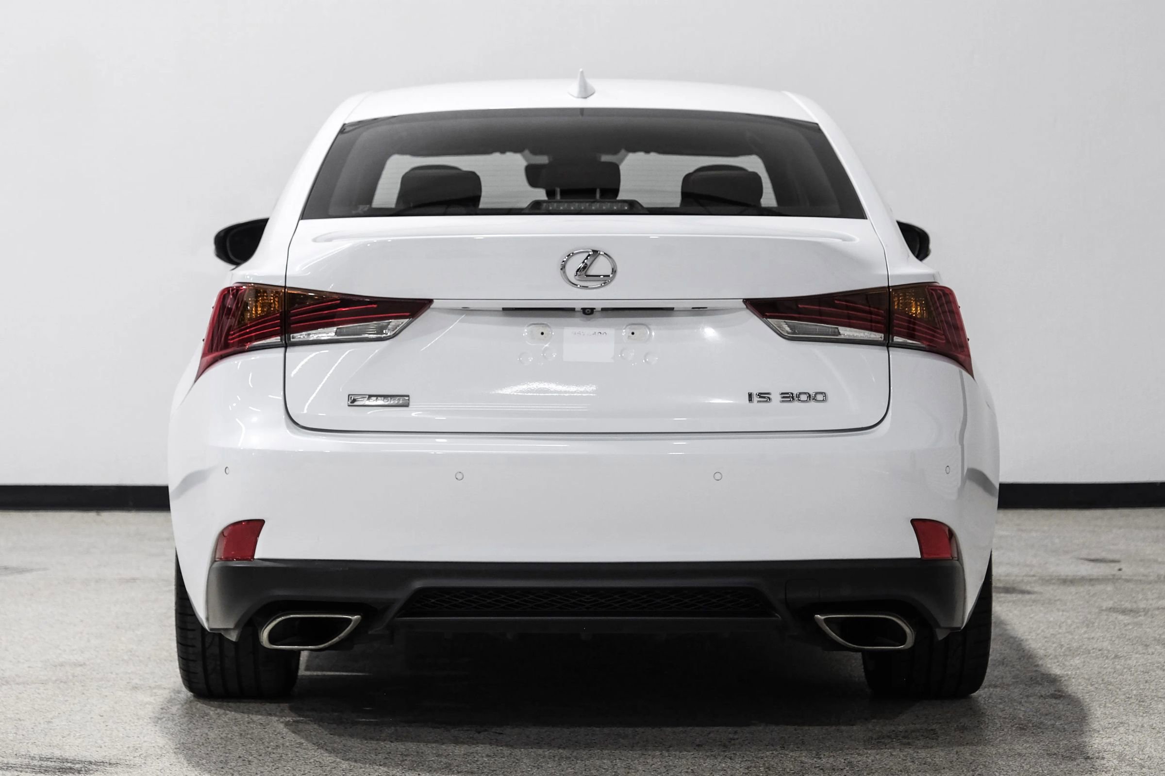 Used 2019 Lexus IS 300 RWD image 8