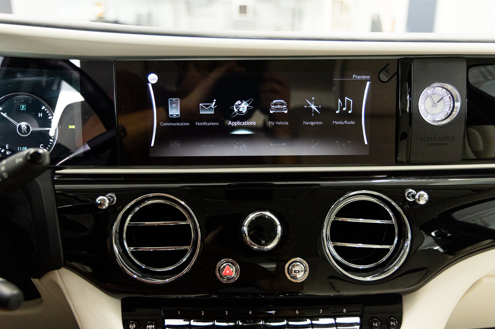 Certified 2023 Rolls-Royce Ghost AWD/4WD image 41