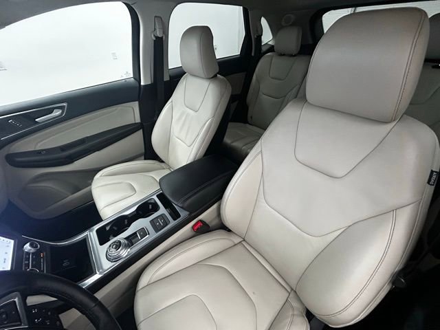 Used 2021 Ford Edge Titanium w/ Cargo Accessory Package image 27