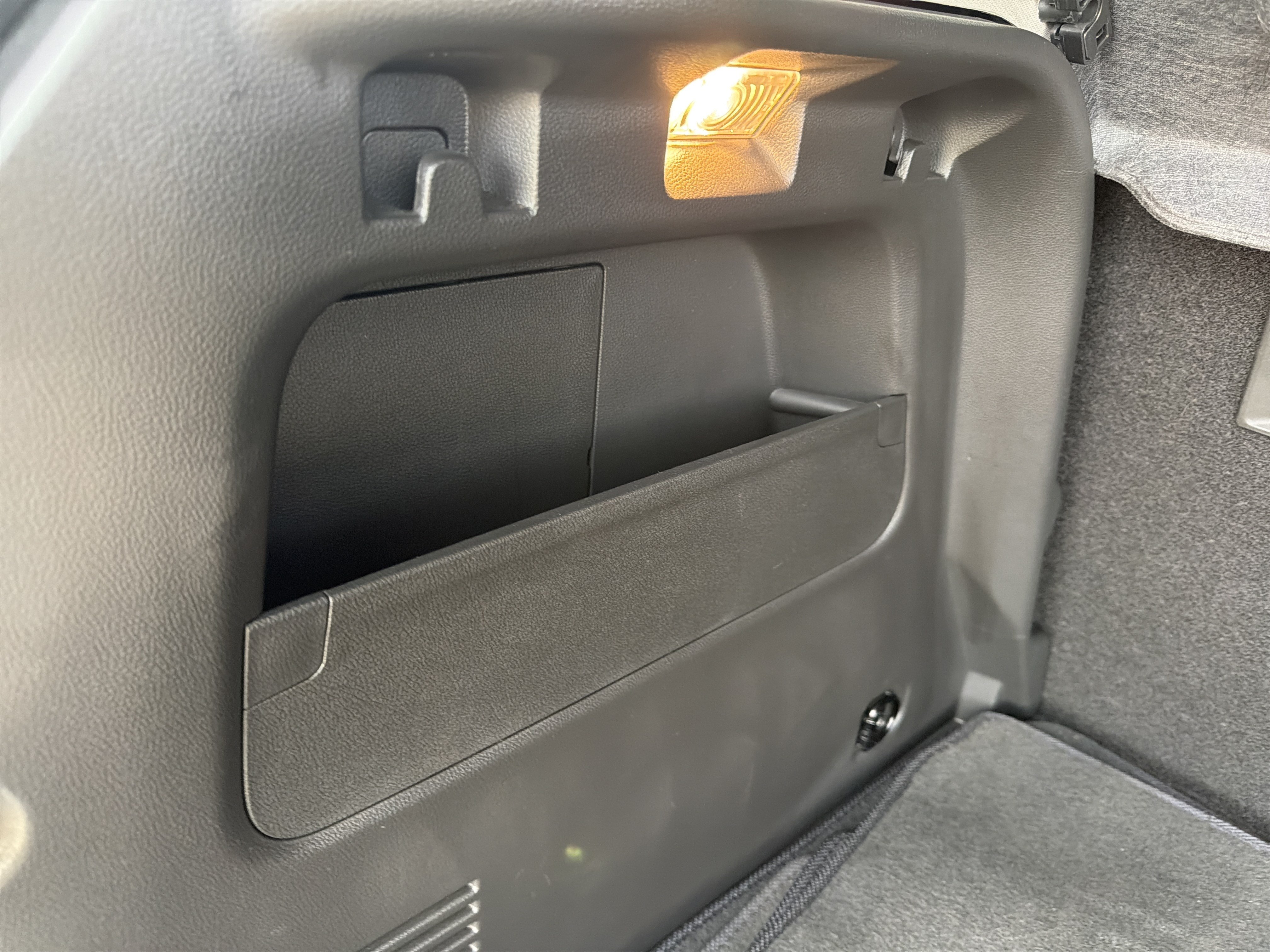 Used 2021 Buick Encore Preferred w/ Safety Package FWD image 27