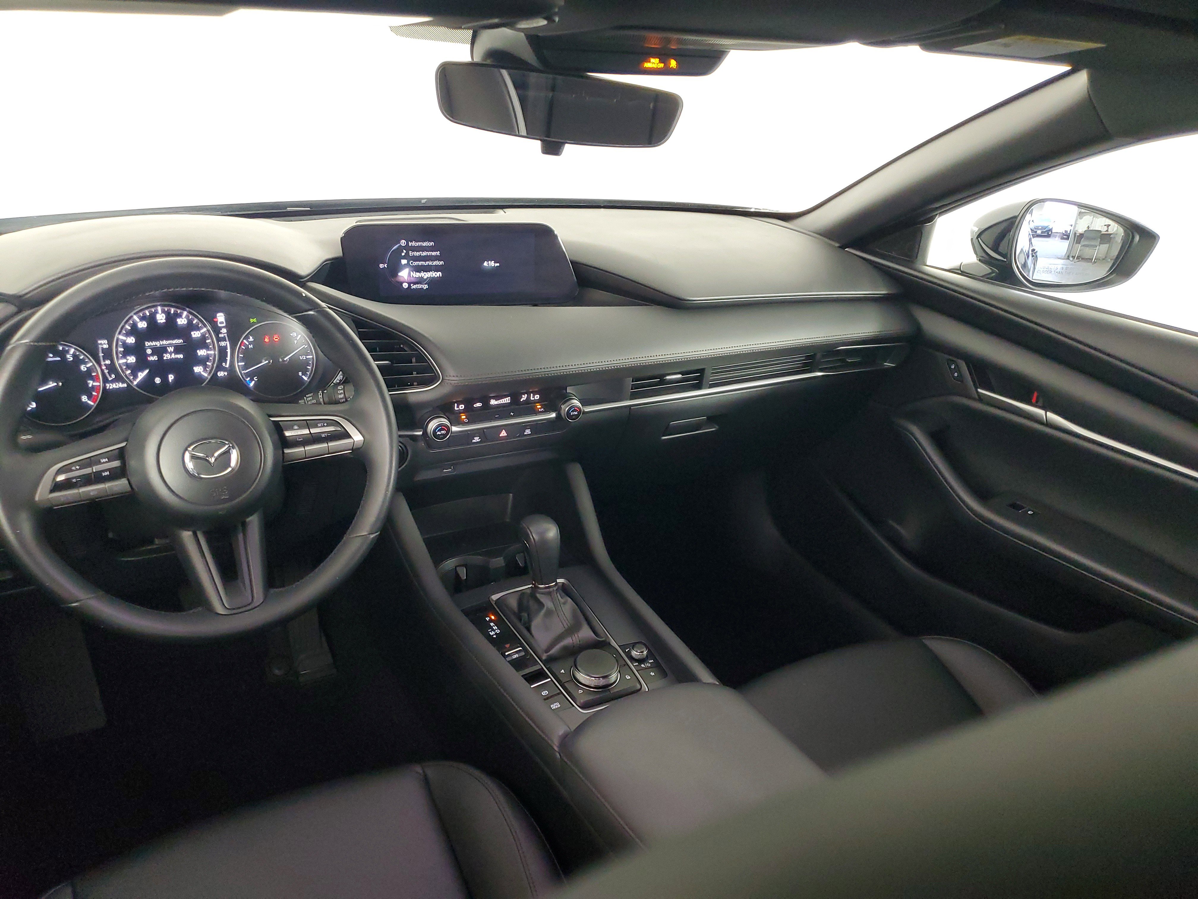 Used 2020 MAZDA MAZDA3 Hatchback image 15