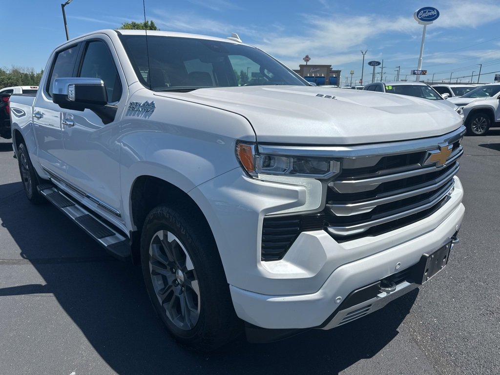 Used 2023 Chevrolet Silverado 1500 High Country w/ Technology Package image 12