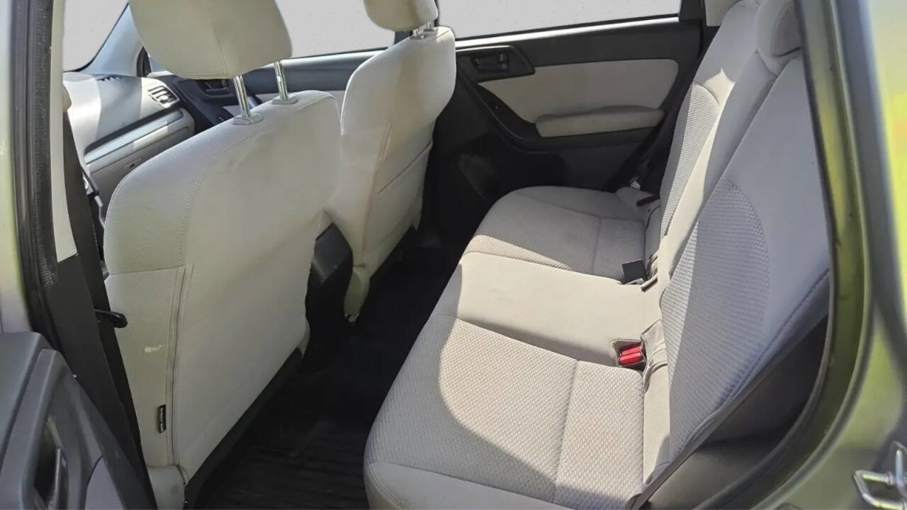 Used 2016 Subaru Forester 2.5i Premium image 7