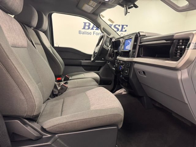 Used 2025 Ford F250 XLT AWD/4WD image 33