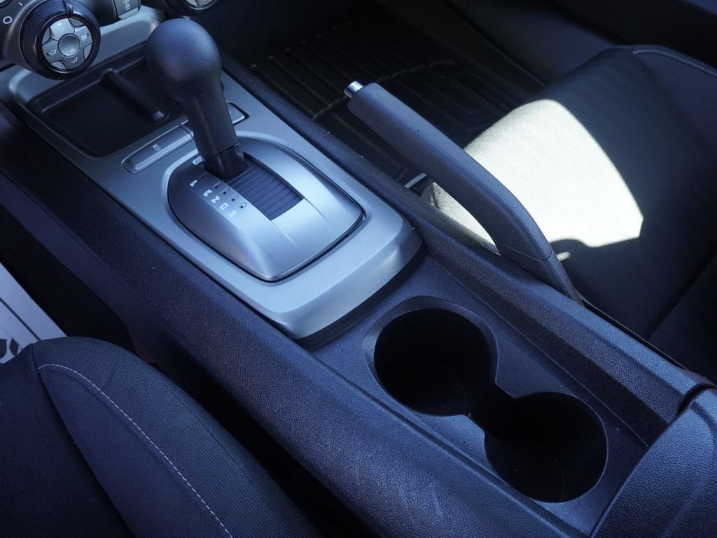 Used 2015 Chevrolet Camaro LS RWD image 21
