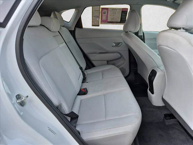 Used 2025 Hyundai Kona SEL FWD image 19