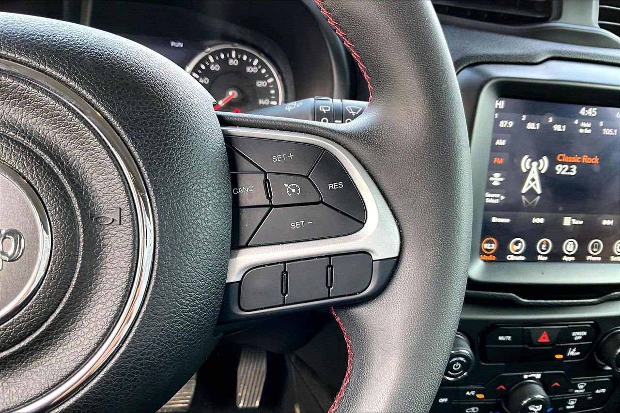 Certified 2023 Jeep Renegade Trailhawk image 30