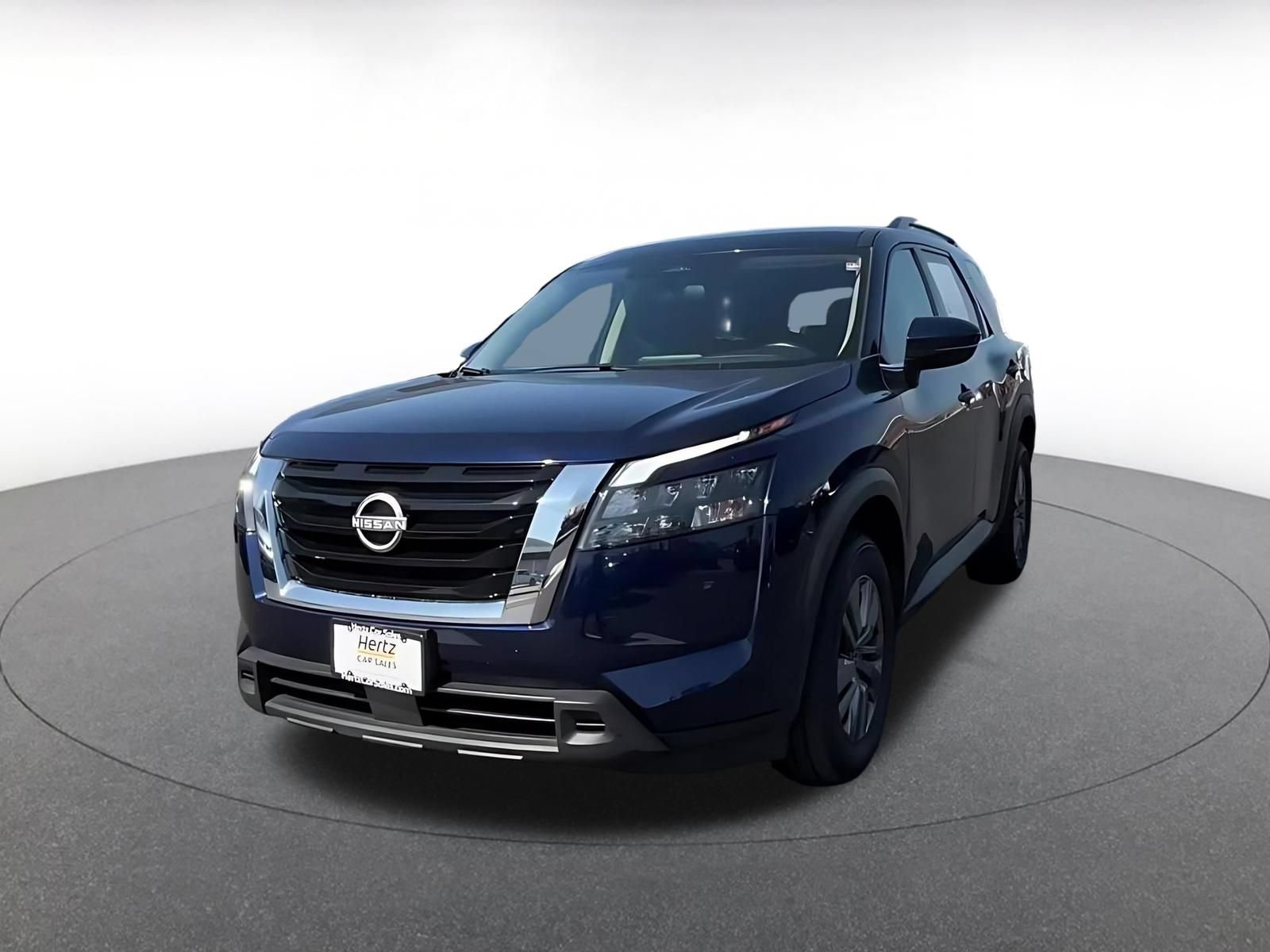 Used 2025 Nissan Pathfinder SV AWD/4WD image 5