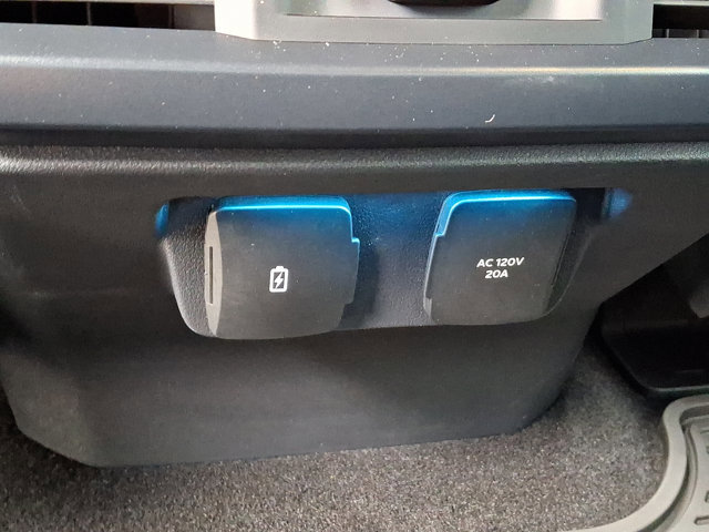 Used 2024 Ford F150 Raptor image 12