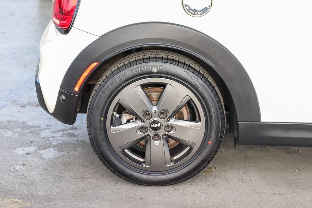 Used 2021 MINI Cooper S FWD image 12