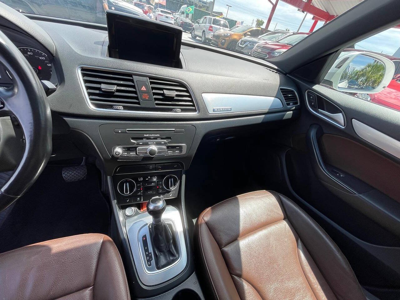 Used 2018 Audi Q3 2.0T Premium Plus AWD/4WD image 8