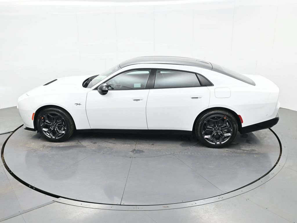 New 2026 Dodge Charger R/T w/ Driver Convenience Group AWD/4WD image 32