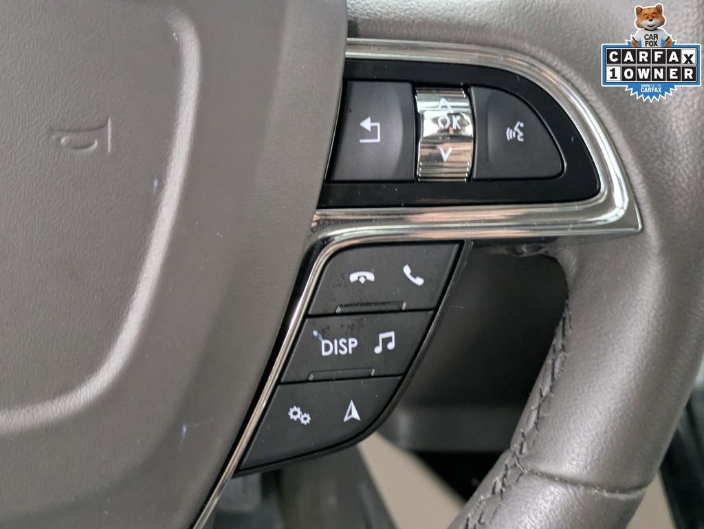 Certified 2023 Lincoln Nautilus AWD w/ Premium Package image 18