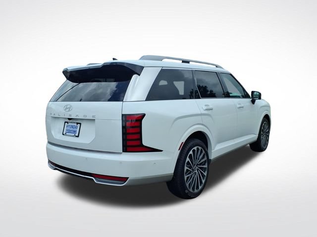 Used 2026 Hyundai Palisade Calligraphy FWD image 5