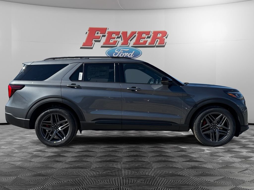 New 2026 Ford Explorer ST w/ Sun And Sound Package image 6