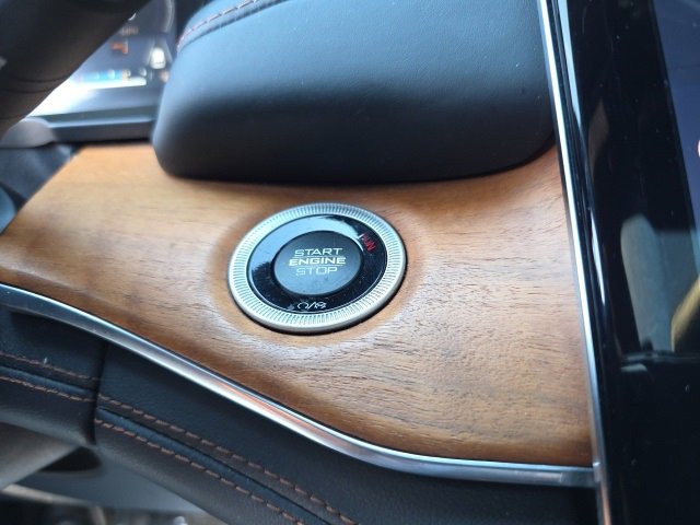 Used 2022 Jeep Grand Cherokee L Summit image 32