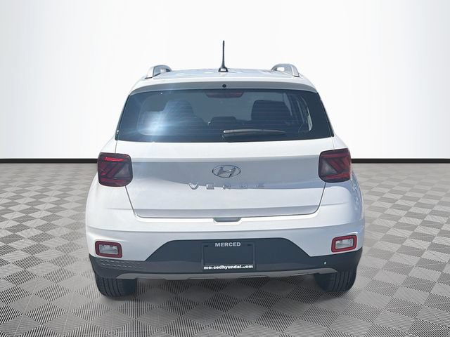 New 2026 Hyundai Venue SEL FWD image 6