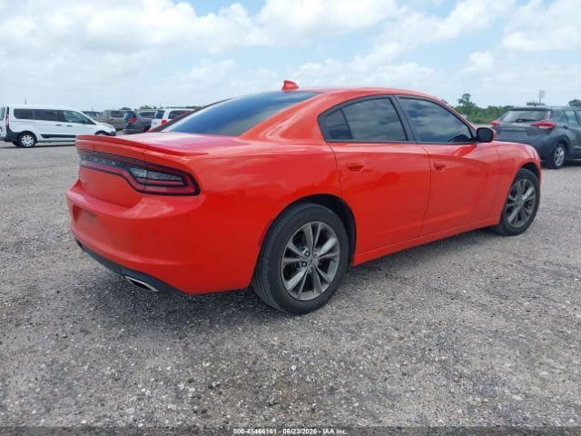 Used 2020 Dodge Charger SXT AWD/4WD image 4
