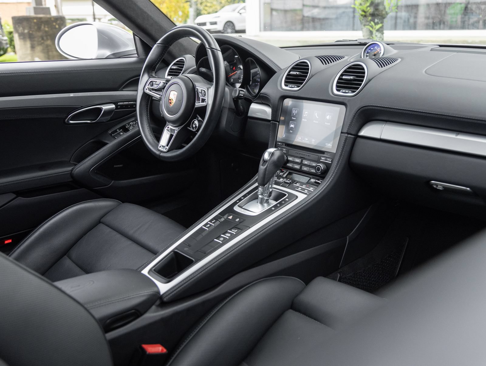 Certified 2022 Porsche 718 Cayman GTS RWD image 12