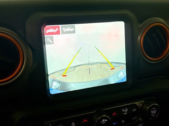 Used 2020 Jeep Gladiator Mojave w/ Dual Top Group image 15