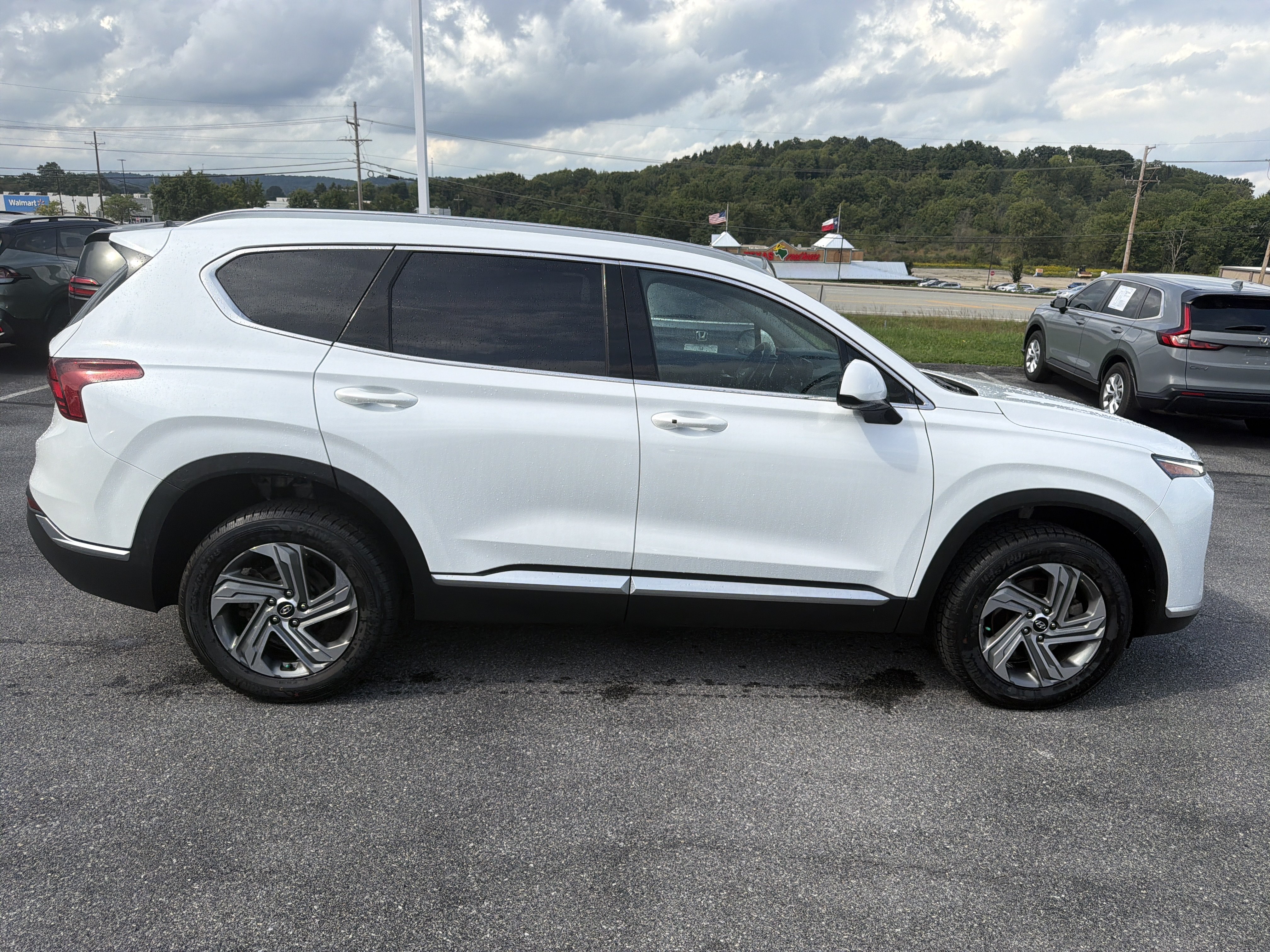 Certified 2021 Hyundai Santa Fe SEL AWD/4WD image 3