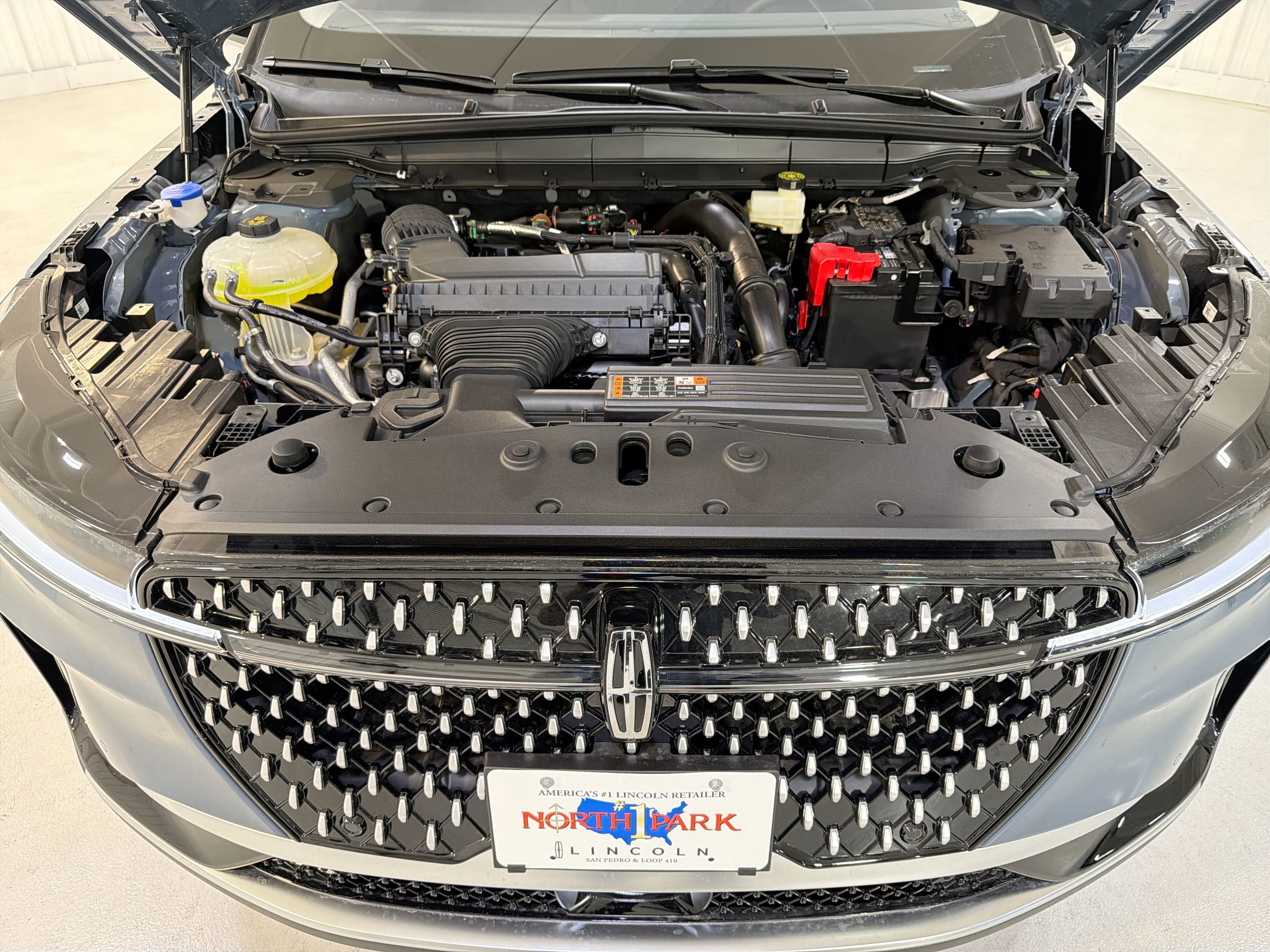 New 2026 Lincoln Nautilus Premier image 30
