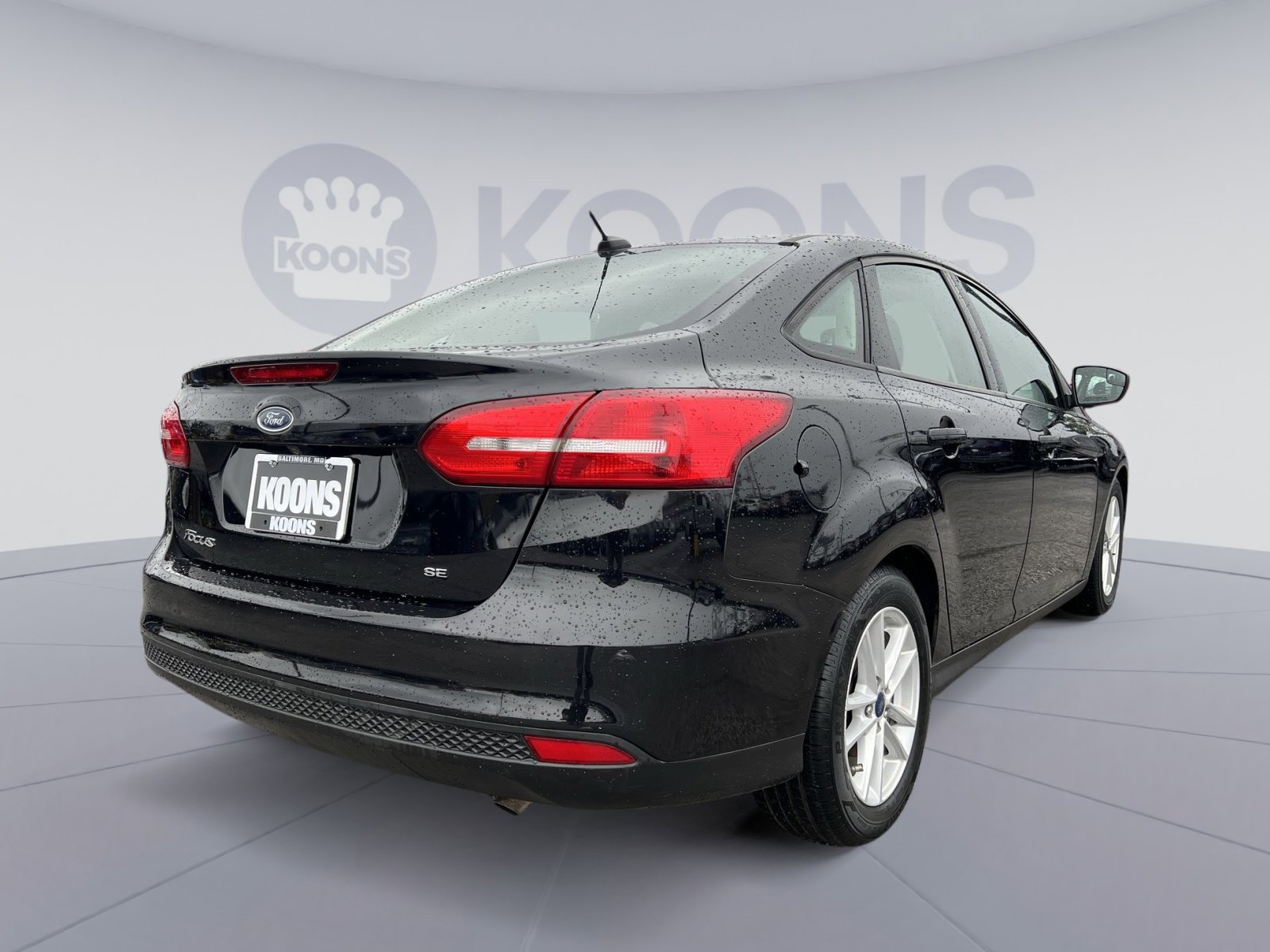 Certified 2018 Ford Focus SE image 7