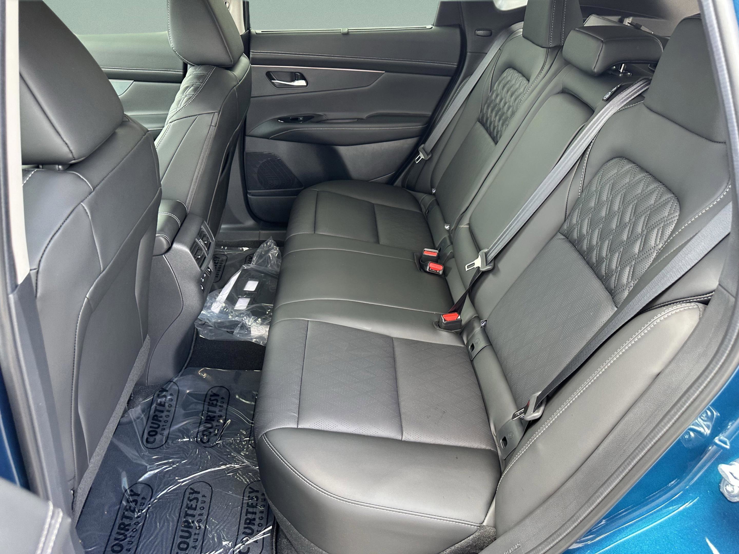 New 2026 Nissan Murano Platinum w/ Cargo Package image 15