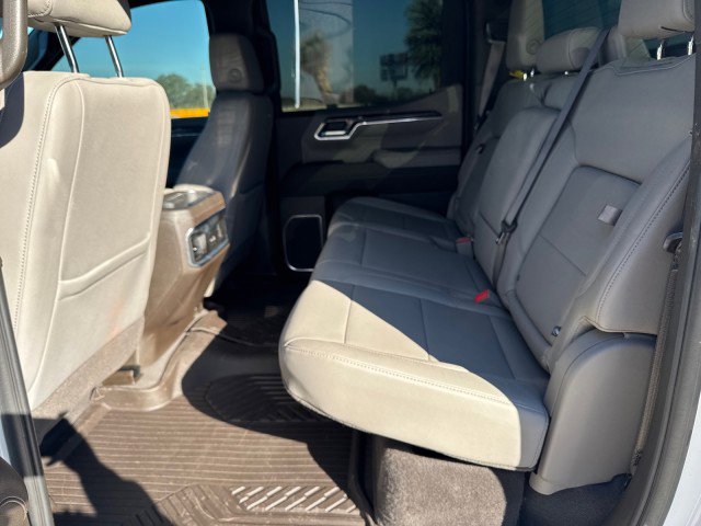 Used 2025 Chevrolet Silverado 1500 LTZ image 11