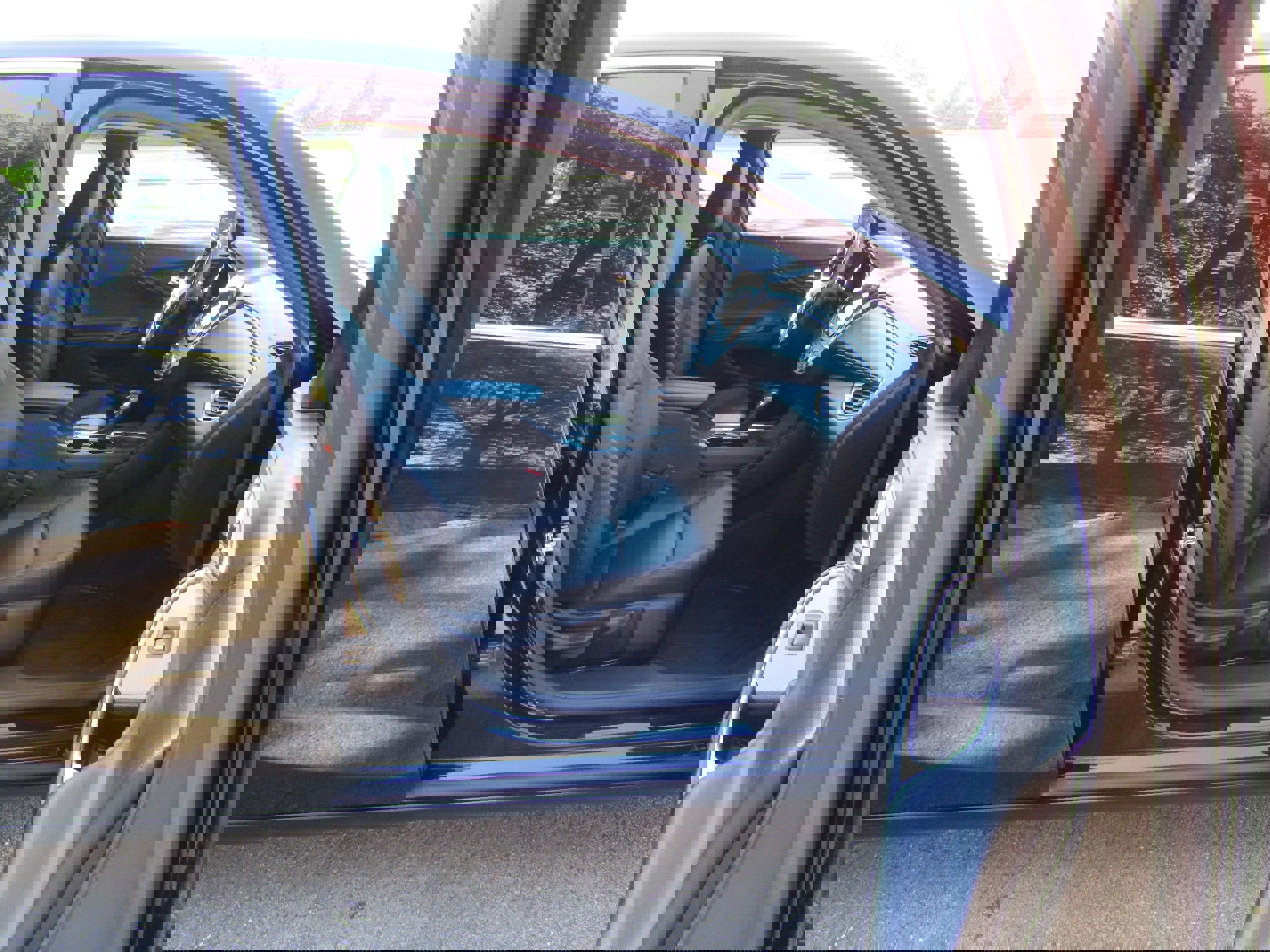 Used 2022 Chevrolet Malibu LT w/ Leather Package image 16