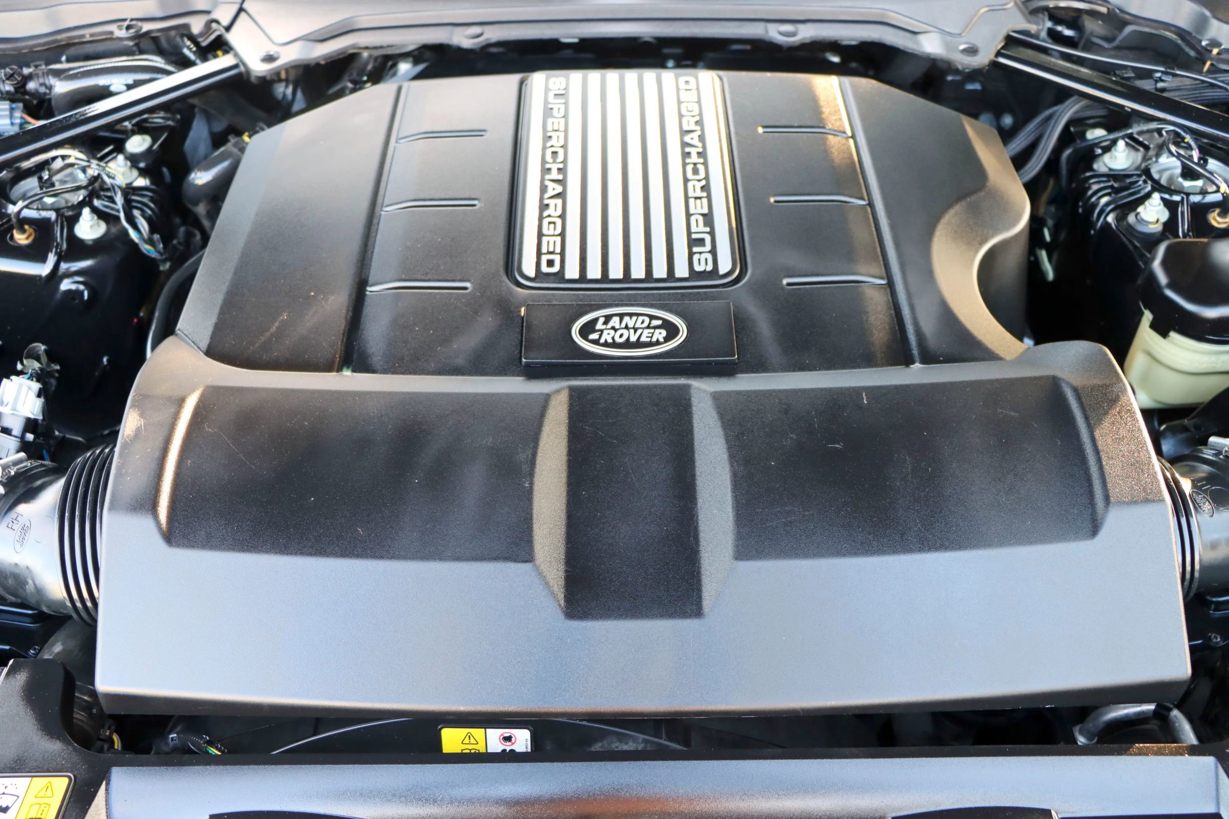 Used 2016 Land Rover Range Rover Supercharged image 44