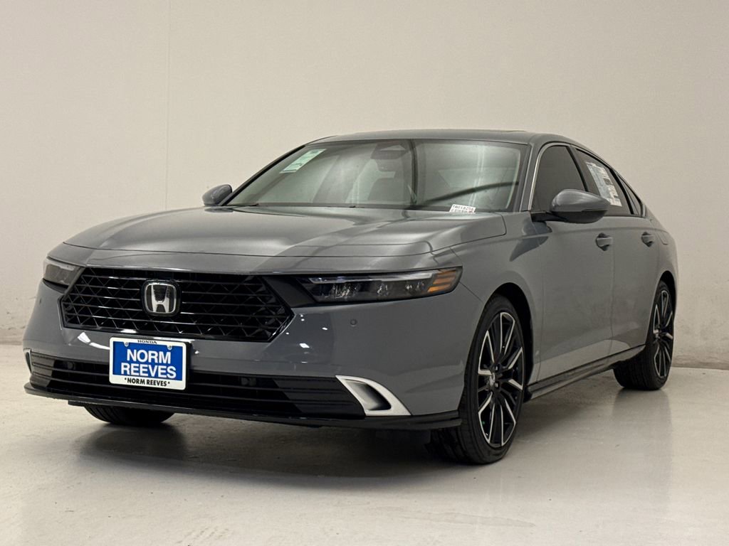 New 2026 Honda Accord Touring image 2