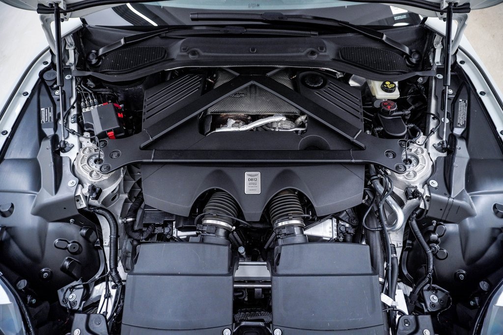 Used 2024 Aston Martin DB12 Coupe image 35