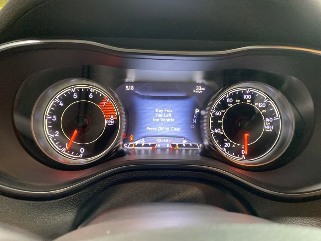 Used 2019 Jeep Cherokee Overland image 20