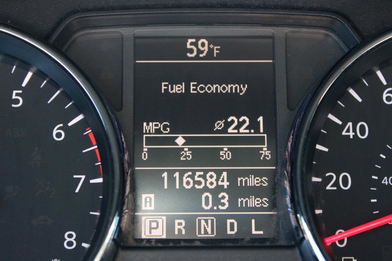 Used 2013 Nissan Rogue SL FWD image 22