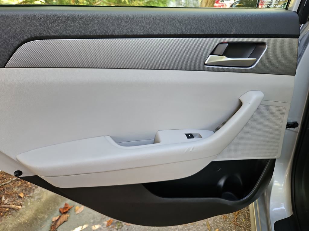 Used 2019 Hyundai Sonata ECO image 26