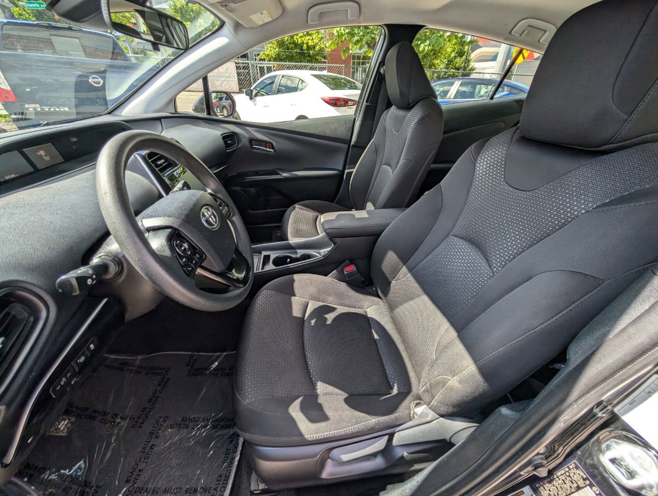 Used 2021 Toyota Prius LE FWD image 15