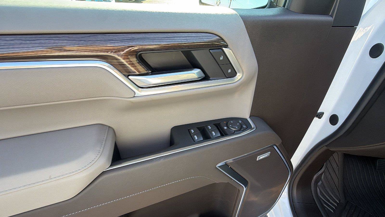 New 2026 Chevrolet Silverado 1500 RST w/ RST All Star Premium Package AWD/4WD image 12