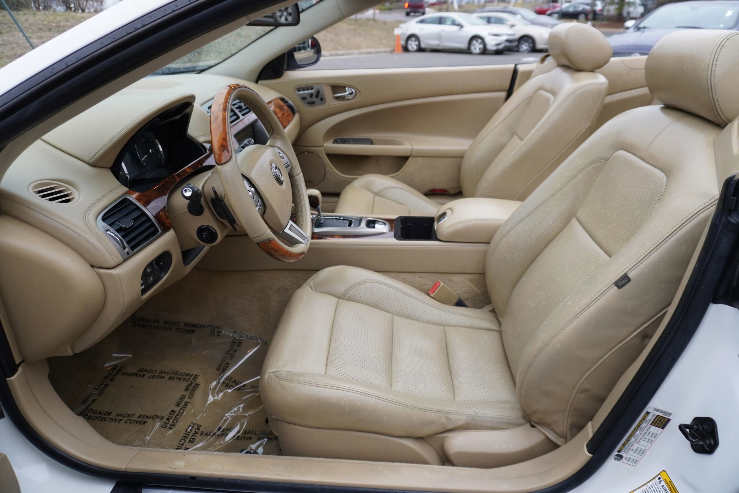 Used 2007 Jaguar XK Convertible image 11