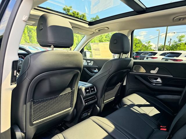 New 2026 Mercedes-Benz GLS 450 4MATIC image 24