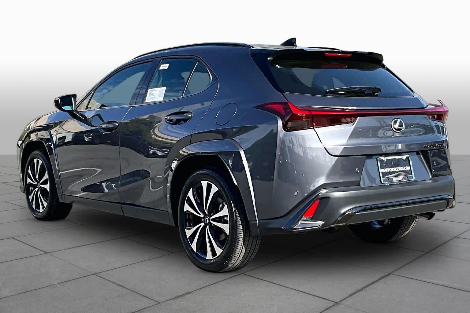 New 2026 Lexus UX 300h AWD w/ Cold Area Package image 7