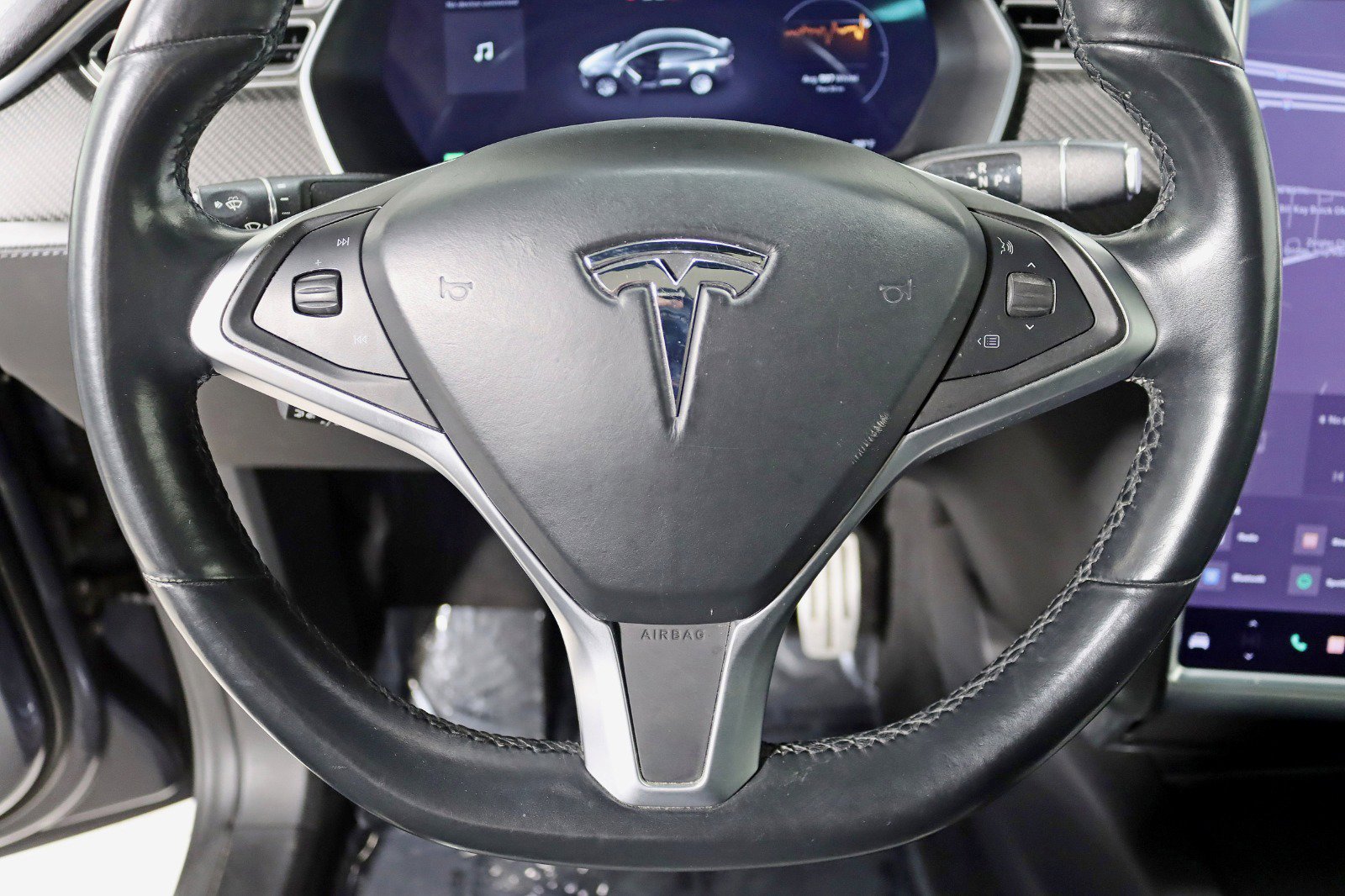 Used 2016 Tesla Model X Performance image 16