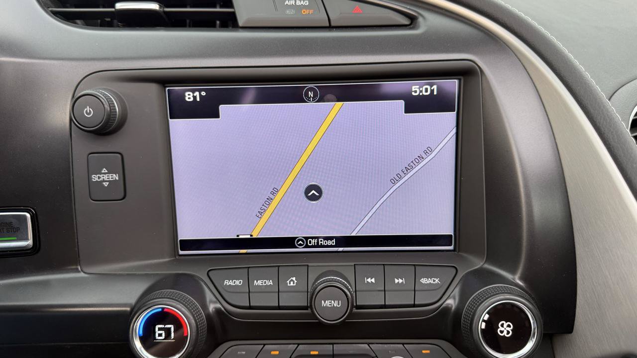 Used 2016 Chevrolet Corvette Stingray Coupe RWD image 38