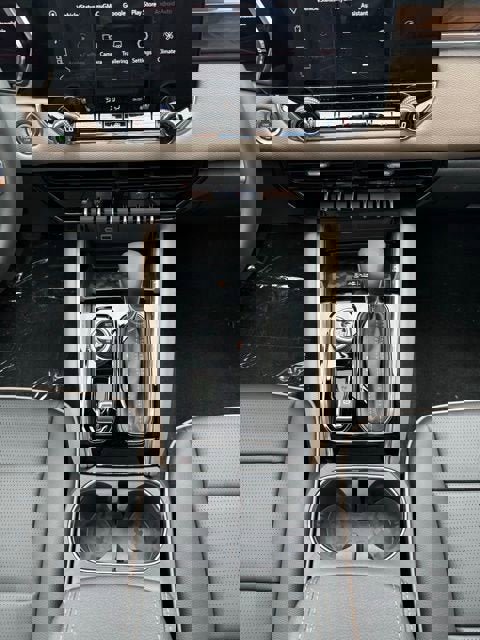 New 2026 GMC Canyon Denali w/ LPO, Denali Black Edition image 22