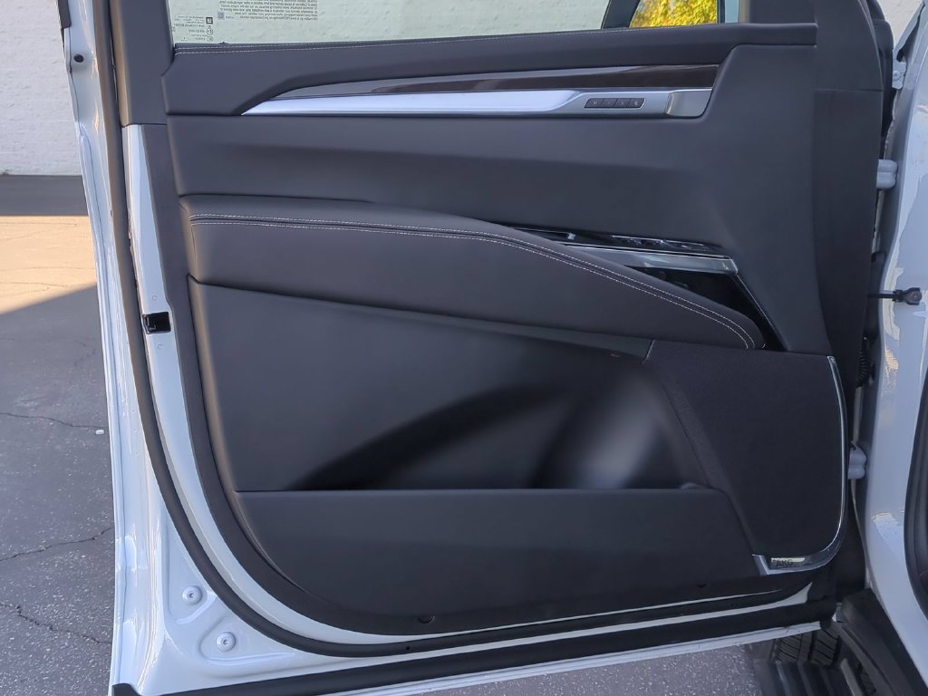 New 2026 Cadillac Escalade Platinum Sport AWD/4WD image 22